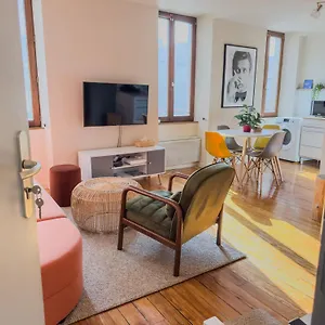 Appartement Duplex Lumineux 2 Centre Zone Piétonne, Parking Gratuit 4 Minutes De Marche, Valence (Drome)